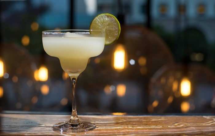 womenlifeSalsa White sangria