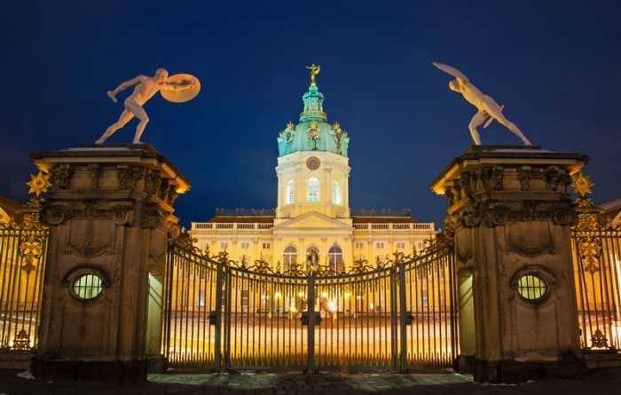 womenlifelau dai schloss charlottenburg