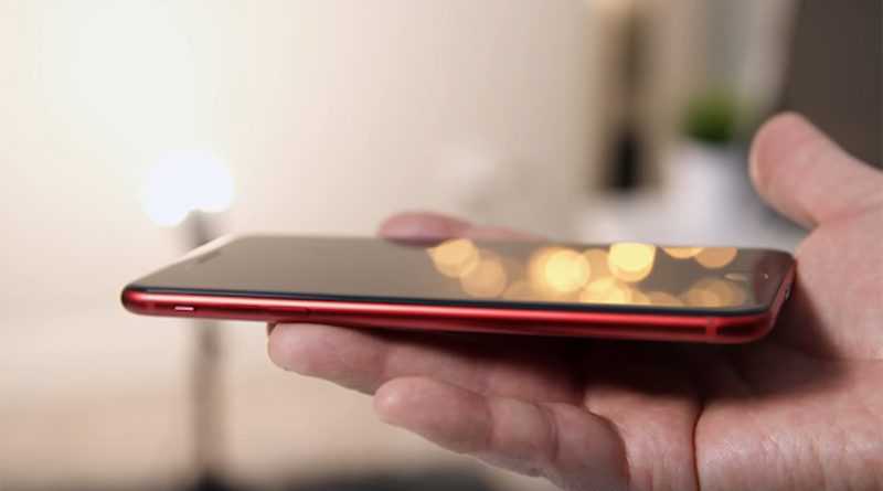 20170327102321 iphone black red 3