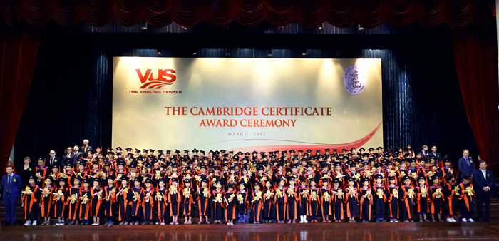 womenlifeVUS Cambridge Mar2017 Hình group