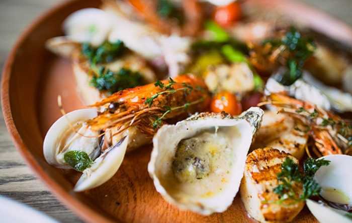 womenlifeGrilled seafood platter s