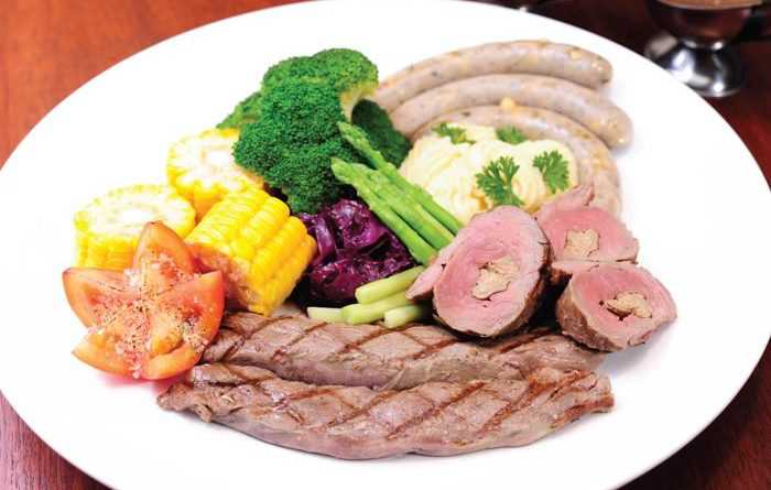 womenlifeGartenstadt Veal Trio