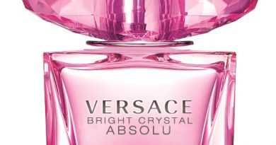 wVERSACE BCA Packshot