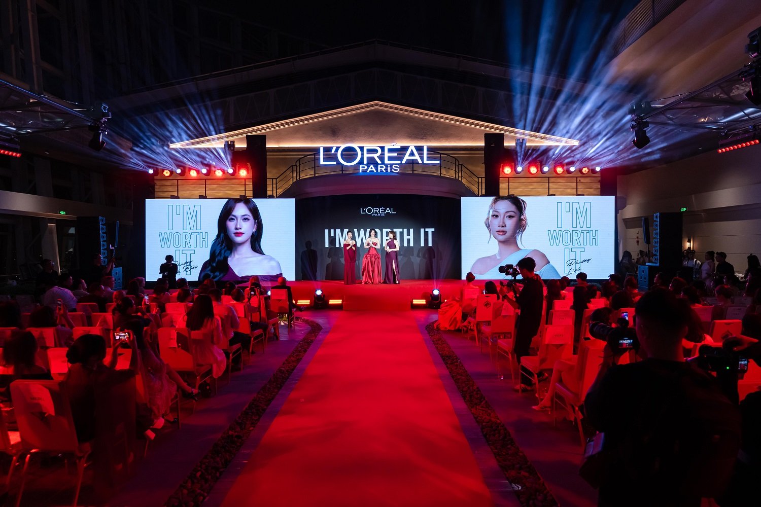 “Chính Nữ 2026 – The Celebration Night”: Tôn vinh bản lĩnh tự viết nên câu chuyện cuộc đời 4 4. Anh Dao va Phuong Linh